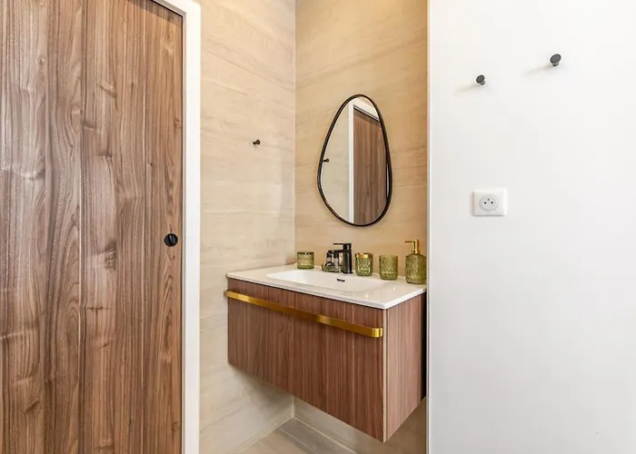 Parisien Ideal Quartier Chic パリ