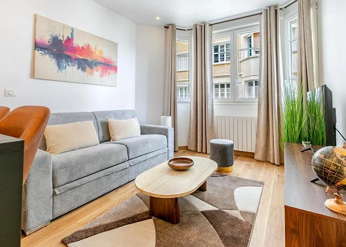 Parisien Ideal Quartier Chic アパート